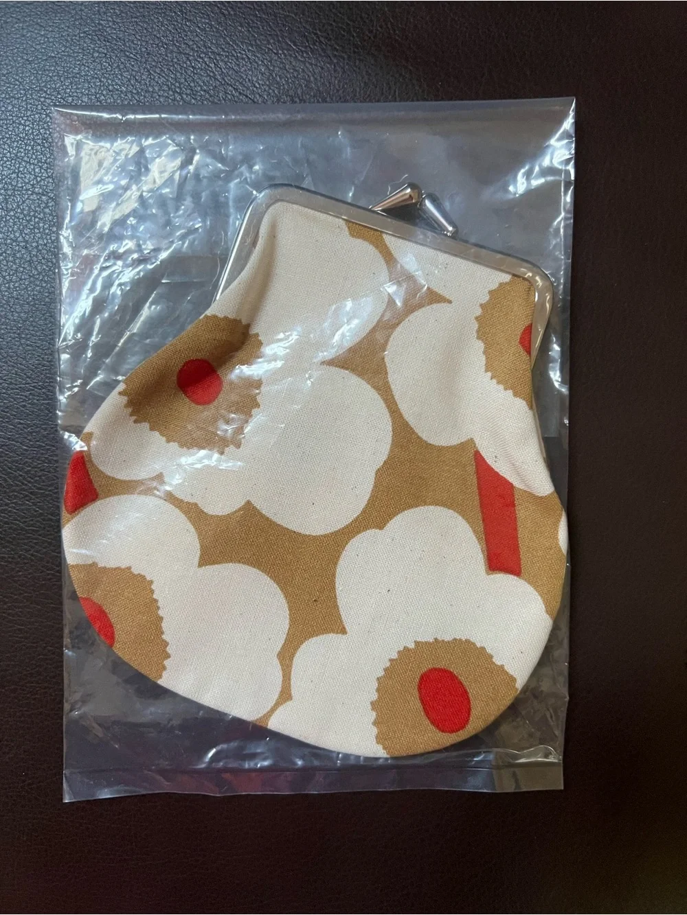 Marimekko Wallet Unikko Tan and Red Small Coin Purse - Picture 11 of 11